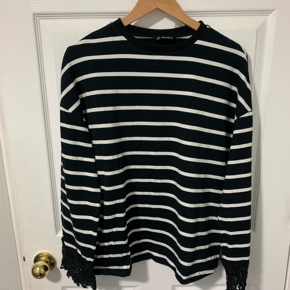 Oversized stripped top